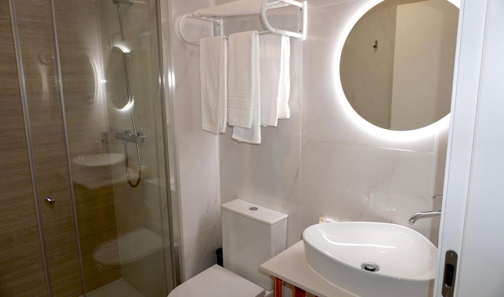 Lux'Otel City Lodge Barcelos Zewnętrze zdjęcie